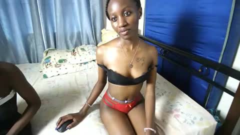 Snapshot of slutty_baddie chatting on September 24, 8:24 am slutty_baddie online show from September 24, 8:24 am