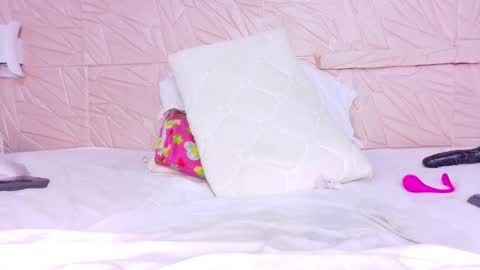 Kataleya online show from November 11, 11:13 pm