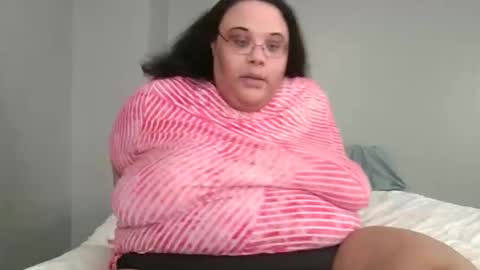 Jessica online show from April 8, 2:30 pm