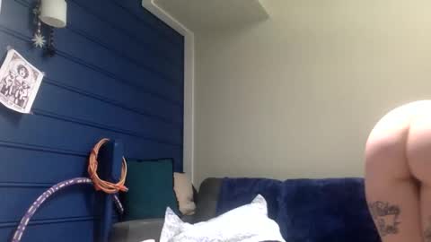 SluttyLittleXXX online show from December 1, 12:48 am