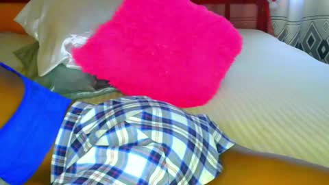 Sexyslutt online show from January 10, 11:04 am