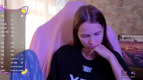 Emma online show from March 24, 1:38 pm