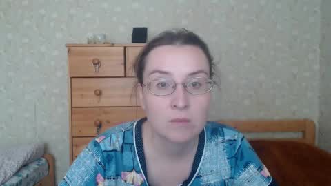 Snapshot of smart_rose chatting on March 11, 12:39 pm smart_rose online show from March 11, 12:39 pm