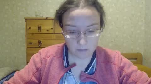 Snapshot of smart_rose chatting on December 23, 1:24 pm smart_rose online show from December 23, 1:24 pm