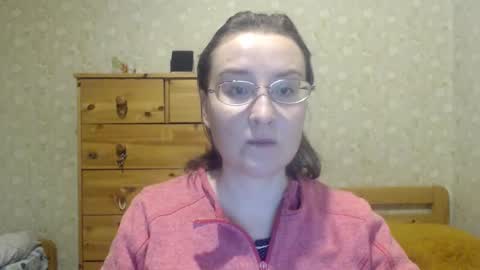 Snapshot of smart_rose chatting on January 8, 4:11 pm smart_rose online show from January 8, 4:11 pm
