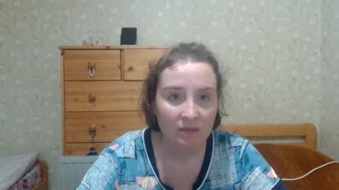 Snapshot of smart_rose chatting on September 24, 2:38 pm smart_rose online show from September 24, 2:38 pm