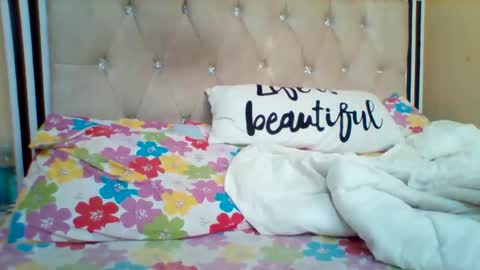 Snapshot of smartqueen1 chatting on September 29, 4:50 am Katerina online show from September 29, 4:50 am