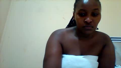 Snapshot of smartqueen1 chatting on October 3, 12:10 pm Katerina online show from October 3, 12:10 pm