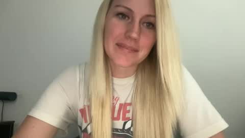 smexxii93 online show from November 2, 7:06 pm