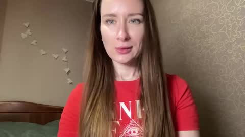 smilequeen_ online show from October 29, 8:00 pm