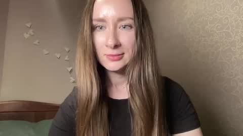 smilequeen_ online show from October 18, 6:10 pm