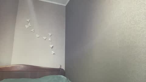 smilequeen_ online show from October 9, 6:34 pm