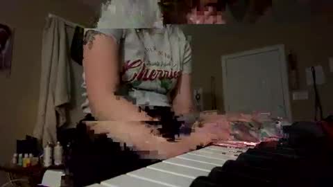 Smiley Mylie online show from February 8, 5:51 am