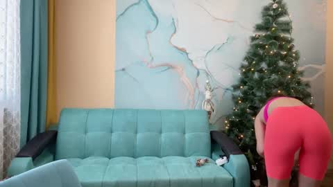 Snapshot of smiling_riddle chatting on January 22, 7:14 am smiling_riddle online show from January 22, 7:14 am