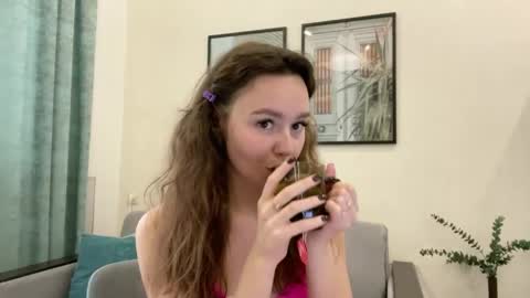 smiling_riddle online show from April 4, 11:20 am