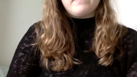 smokeshow3 online show from March 7, 6:33 pm