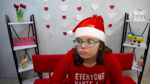 SnezhaTattoo online show from December 14, 1:27 am