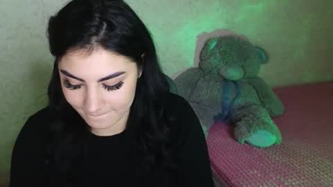 Olivia online show from October 9, 4:55 pm