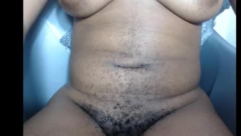 Snapshot of snowdrop5 chatting on October 11, 2:16 am snowdrop5 online show from October 11, 2:16 am