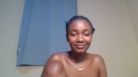 Snowie eyes online show from November 8, 10:15 pm