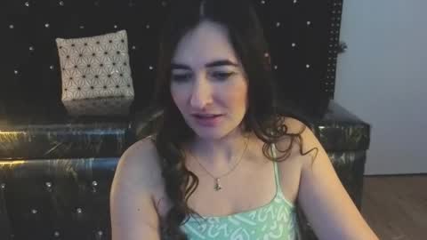 soffi_betacur_b online show from September 21, 3:16 am