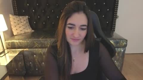 soffi_betacur_b online show from September 16, 3:14 am