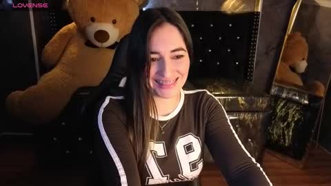 soffi_betacur_b online show from October 25, 3:14 am