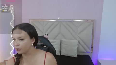 soffi_tay online show from October 6, 11:38 am