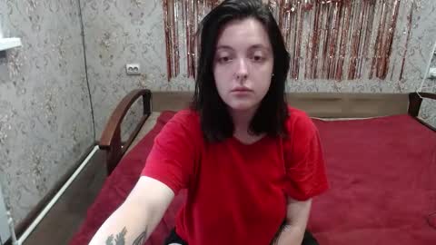 soffia_xo online show from September 11, 7:53 am