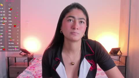 Soffi online show from February 20, 6:24 pm