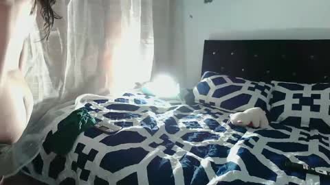 soffie_lady online show from September 17, 1:47 am