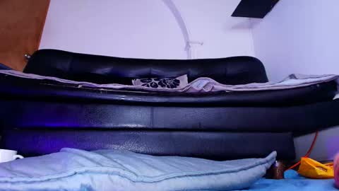 Snapshot of sofi_decker chatting on October 29, 1:37 pm Sofia online show from October 29, 1:37 pm