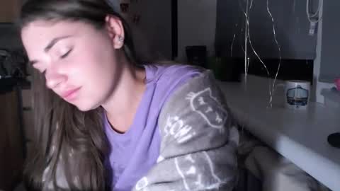 Snapshot of sofi_delightful chatting on October 15, 8:22 pm Sofi online show from October 15, 8:22 pm