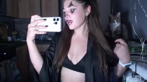 Snapshot of sofi_delightful chatting on October 31, 9:41 pm Sofi online show from October 31, 9:41 pm