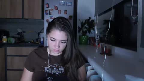 Sofi online show from December 11, 7:03 pm