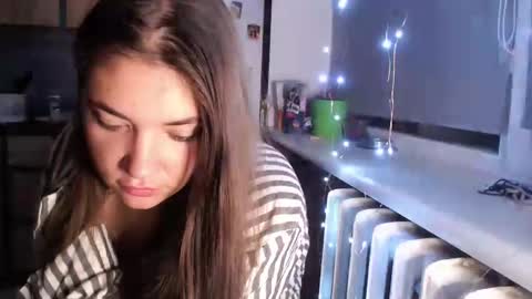 Snapshot of sofi_delightful chatting on September 30, 9:19 pm Sofi online show from September 30, 9:19 pm