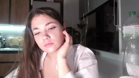 Sofi online show from January 3, 10:51 pm