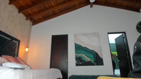 Snapshot of sofi_moreno chatting on September 18, 11:53 am Sofi online show from September 18, 11:53 am