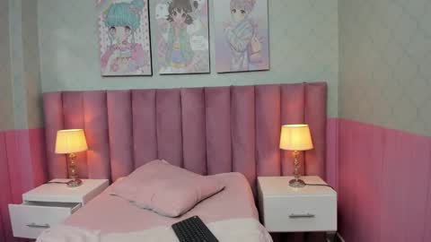 Snapshot of sofi_naughty18 chatting on September 21, 10:36 am online show from September 21, 10:36 am