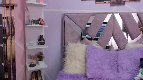 Snapshot of sofi_noa chatting on February 20, 11:20 am Sofi Noa online show from February 20, 11:20 am