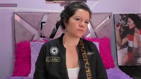 Snapshot of sofi_noa chatting on February 17, 11:44 am Sofi Noa online show from February 17, 11:44 am