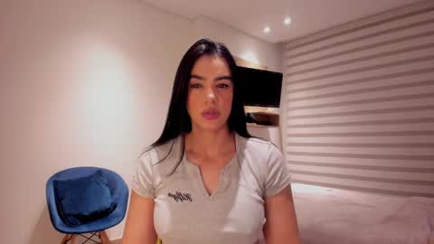 Snapshot of sofi_saenzz chatting on October 14, 12:02 am Sofi Saenzz  online show from October 14, 12:02 am