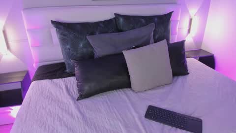 sofi_sp online show from October 1, 11:37 am