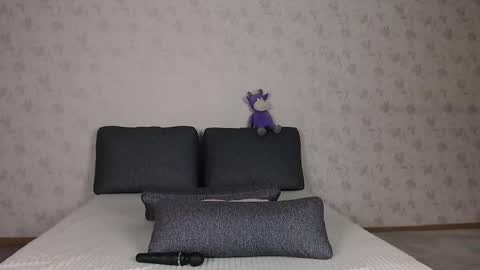 Sofia here online show from June 1, 12:01 am