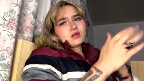 Sofia Jimenez online show from October 4, 5:46 am