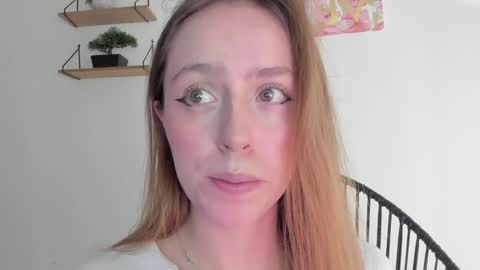 Snapshot of sofia_palacios_ chatting on January 15, 2:49 am online show from January 15, 2:49 am