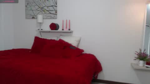 Sofi online show from March 24, 8:47 pm