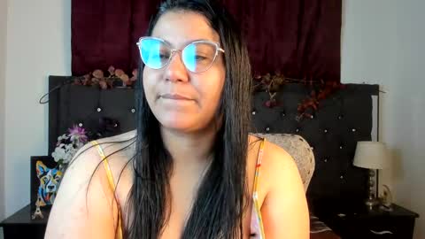sofia_sorceress online show from November 4, 12:26 am