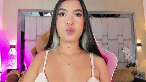 Sofia  online show from February 1, 11:32 am