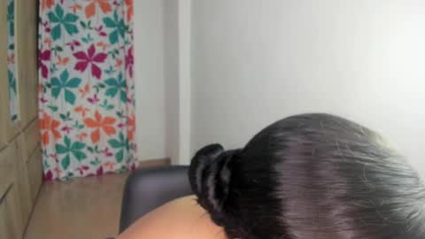 sofiacrawford_ online show from September 11, 4:24 am